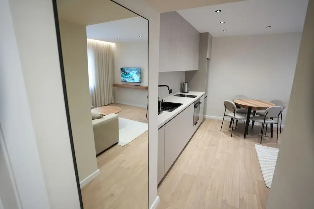 Huqi Luxury Apartments