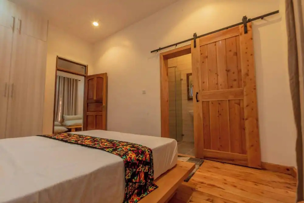 Luxurious Diani Beach Villa with Private Pool