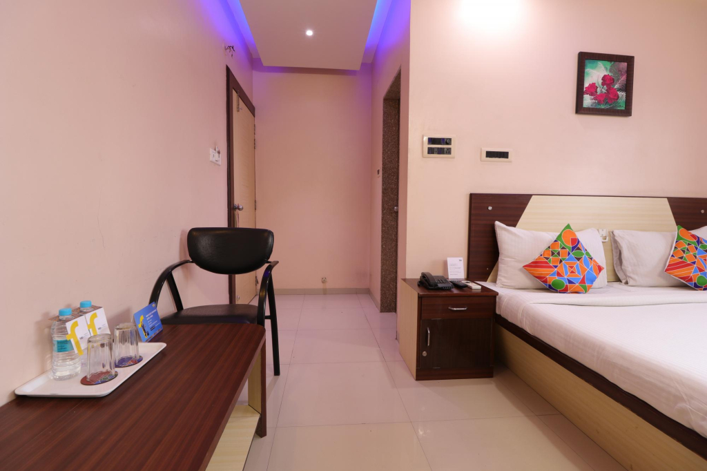 OYO 3780 Hotel Crystal Court