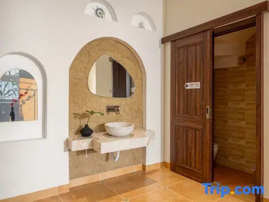 Villa Azalea - 05 BR Luxury Villa At My Khe Beach By Villuxy
