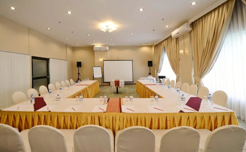 Summit Parkview Yangon
