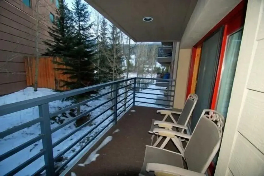 Snowdance Manor 403