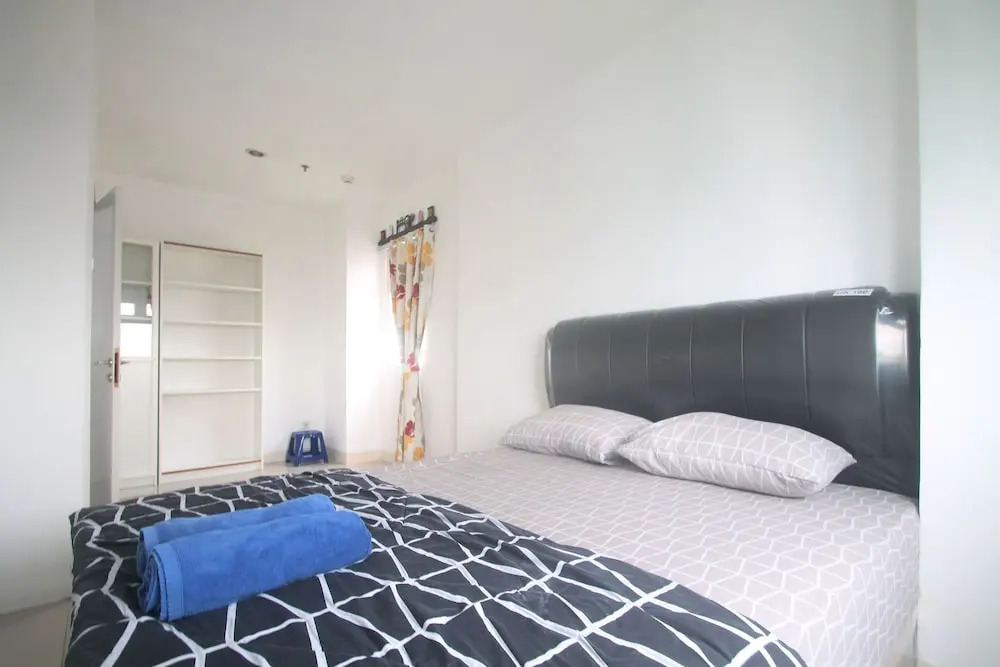 Apartemen Green Pramuka City by Aparian