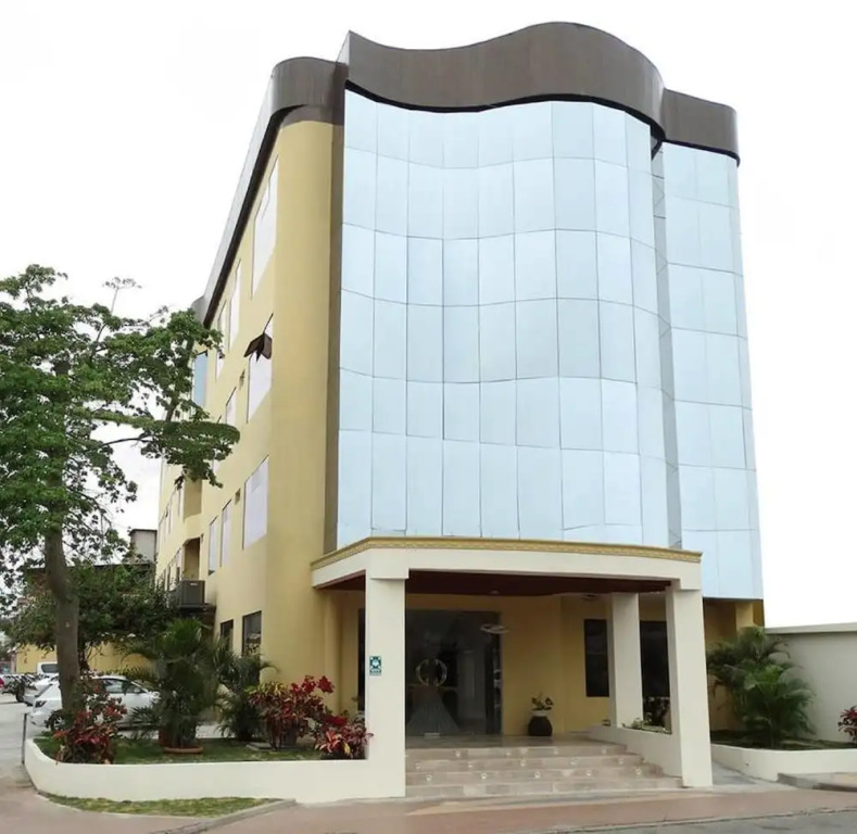 Hotel Ceibo Real