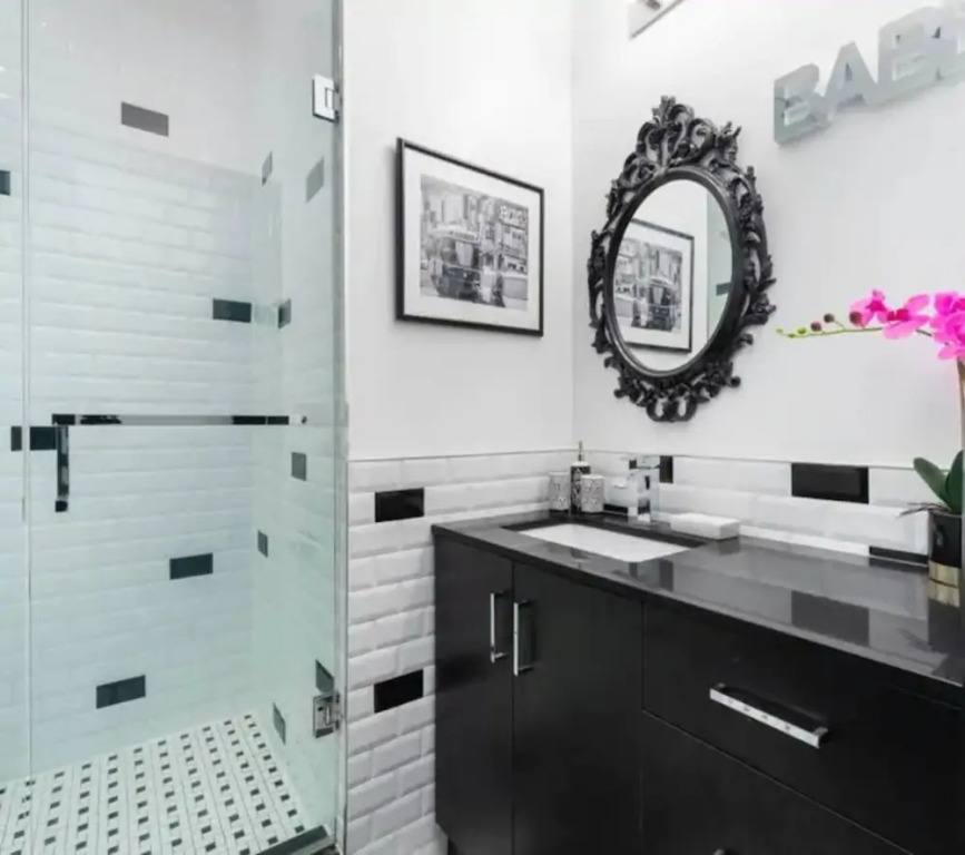 Chic 3 Bedroom 2 Storey Loft