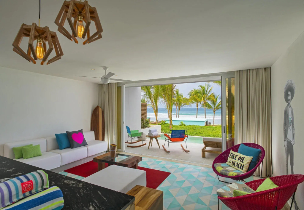 W Punta de Mita