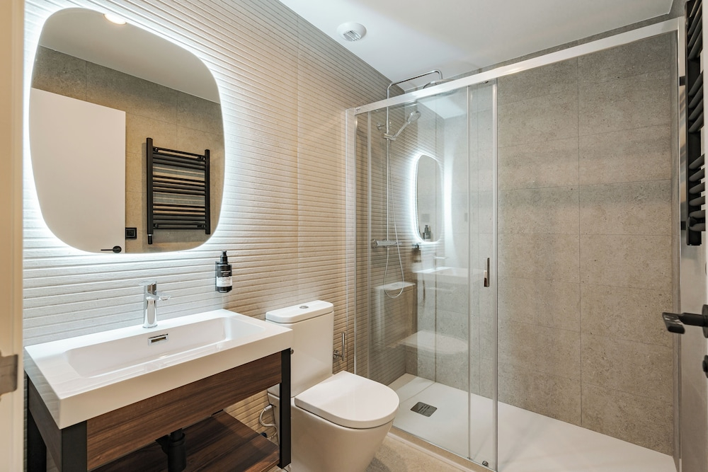 Numancia Apartments by Olala Homes
