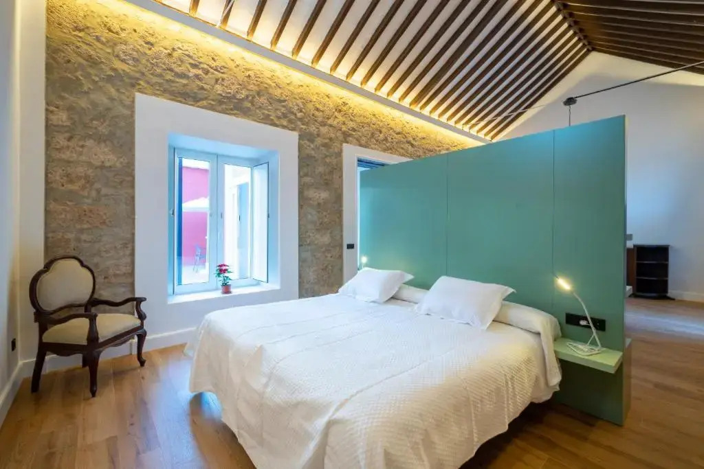 Albor Suites