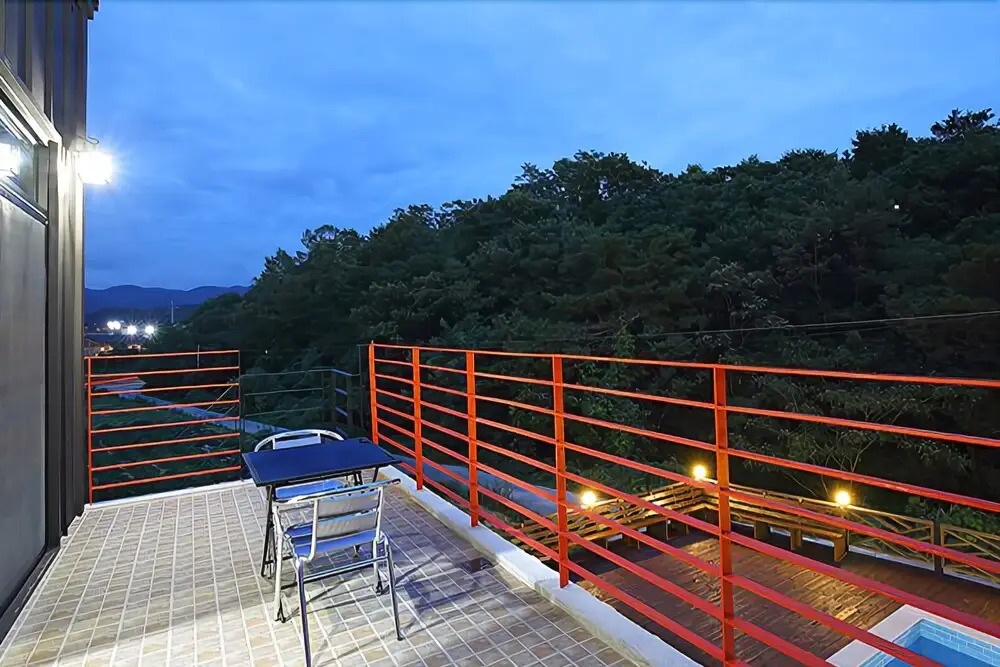Gyeongju Yolo Pension