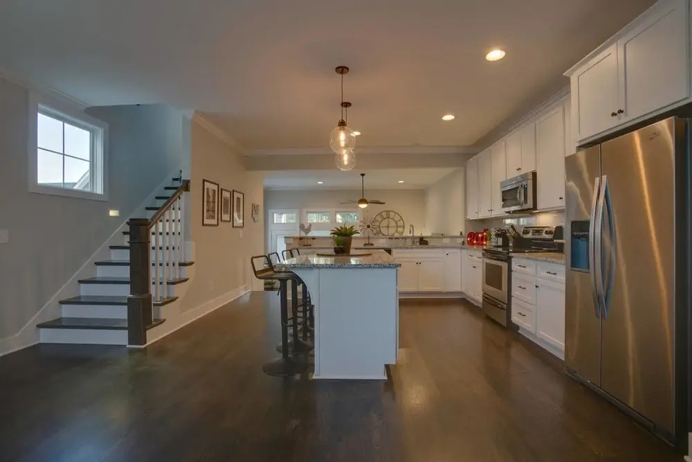 Industrial 3br/2.5ba Home Mins to DT by Domio