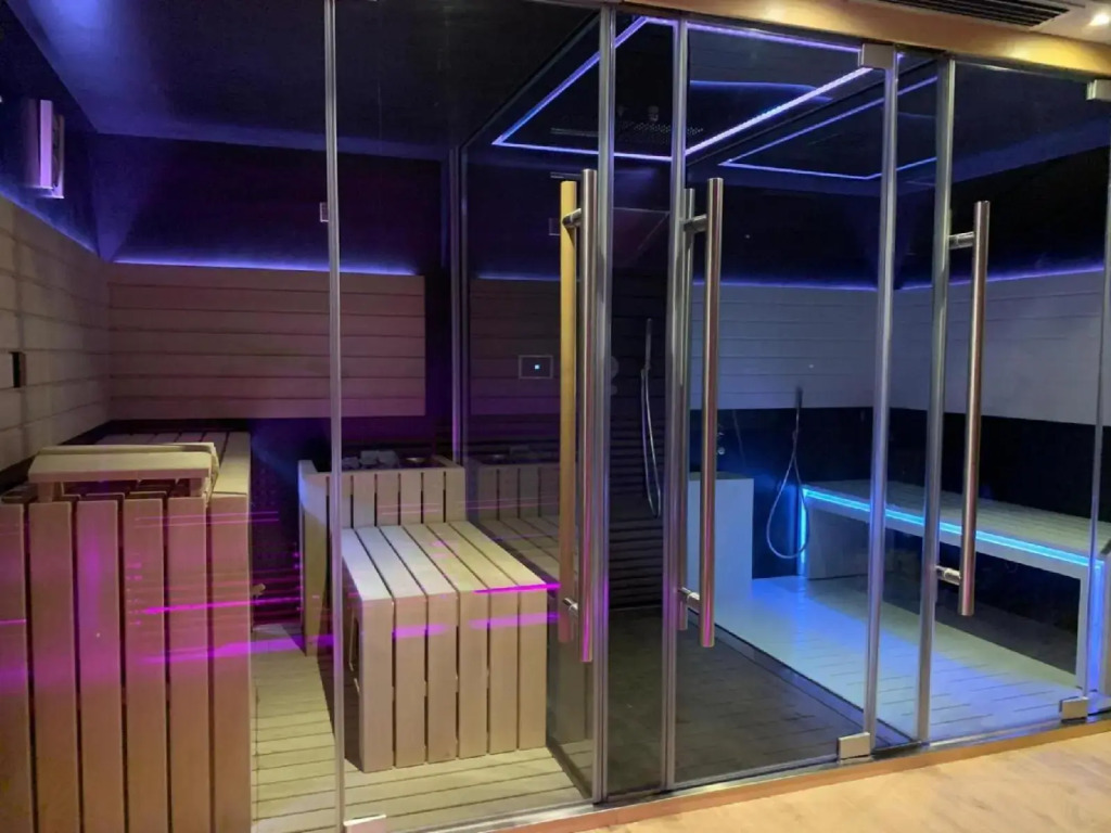 M14 Hotel & Spa