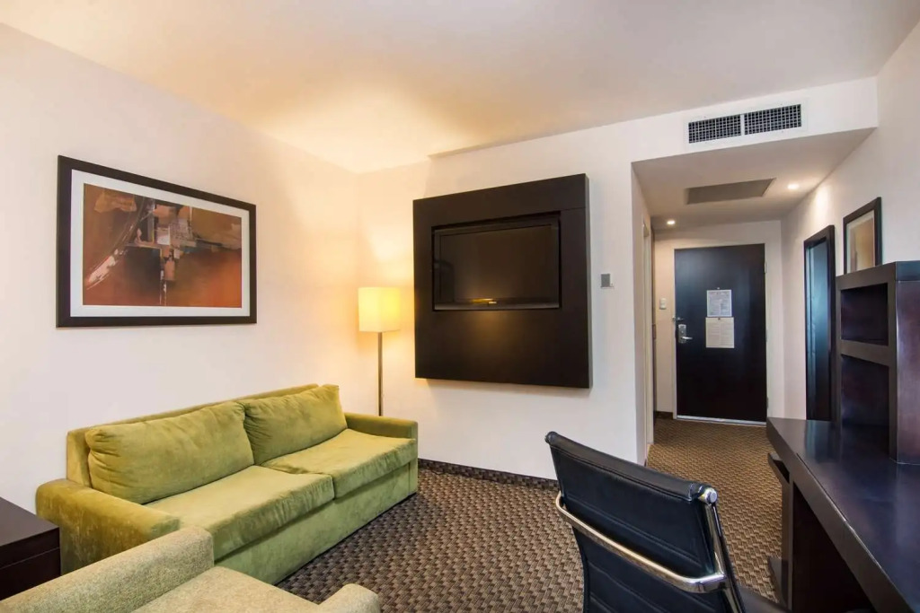 DoubleTree by Hilton Queretaro