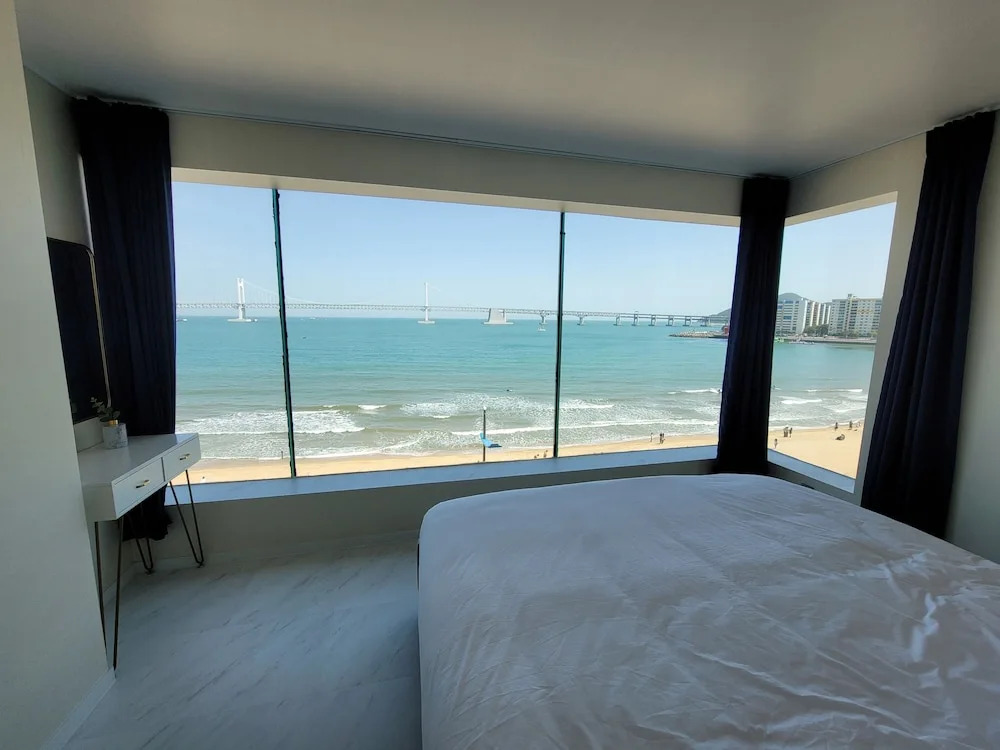 Jstay Penthouse