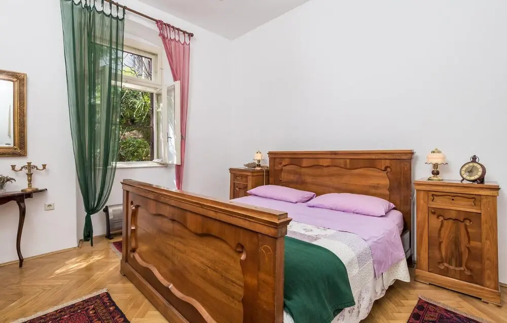 Nice Apartment in Opatija With Wifi and 1 Bedrooms
