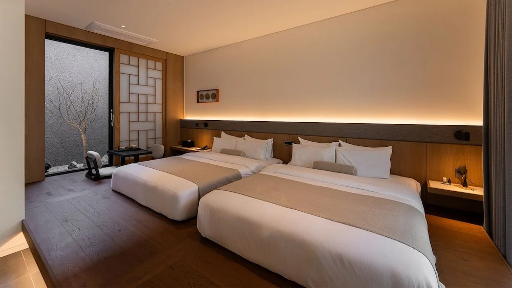 Mungyeong Sadamjae Stay