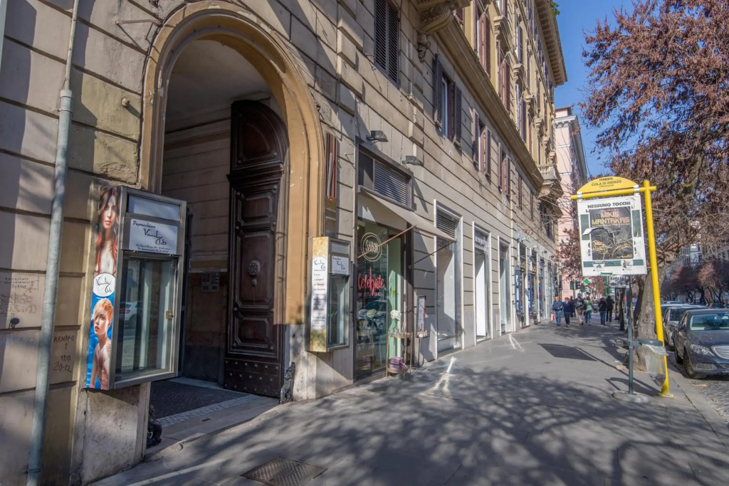 Domus Pietro Inn
