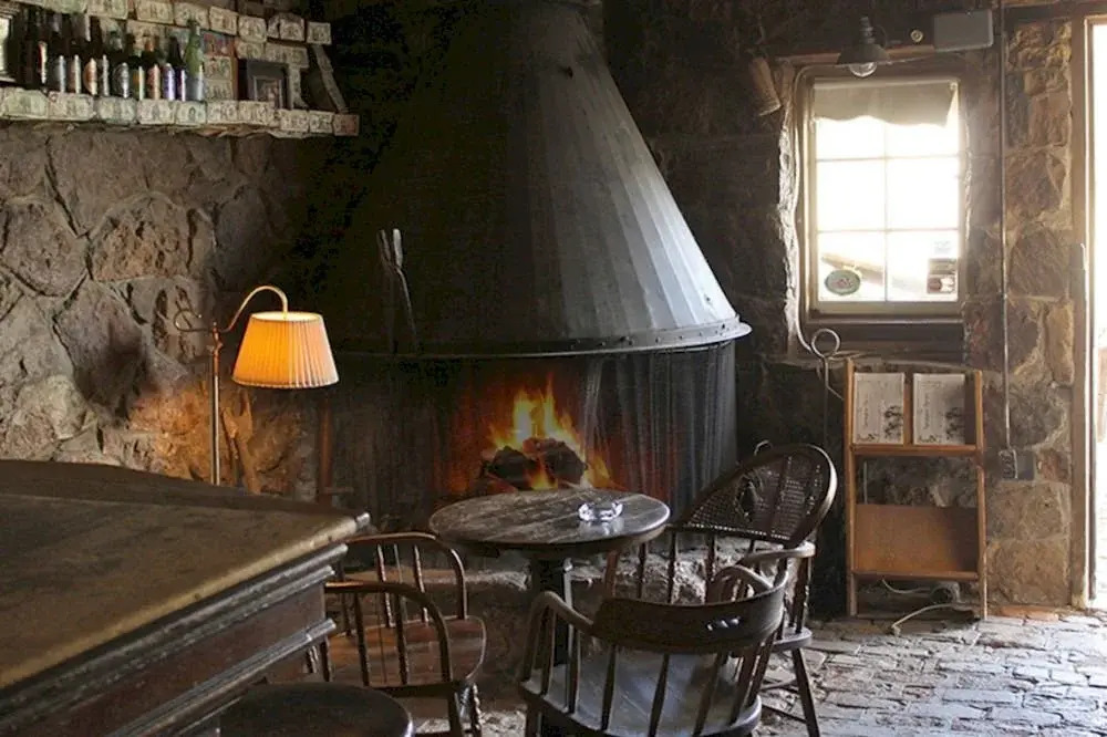 Gold Hill Hotel
