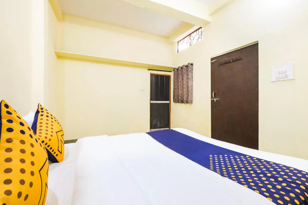 Hotel Rudra by OYO Rooms