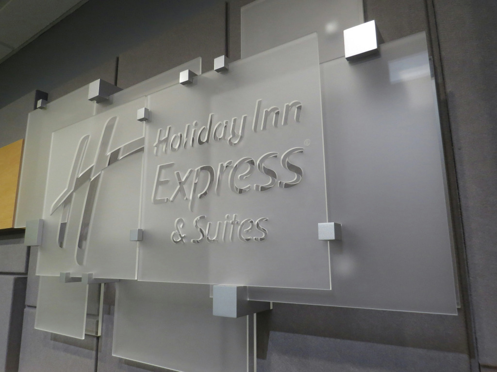 Holiday Inn Express & Suites Spring Hill by IHG