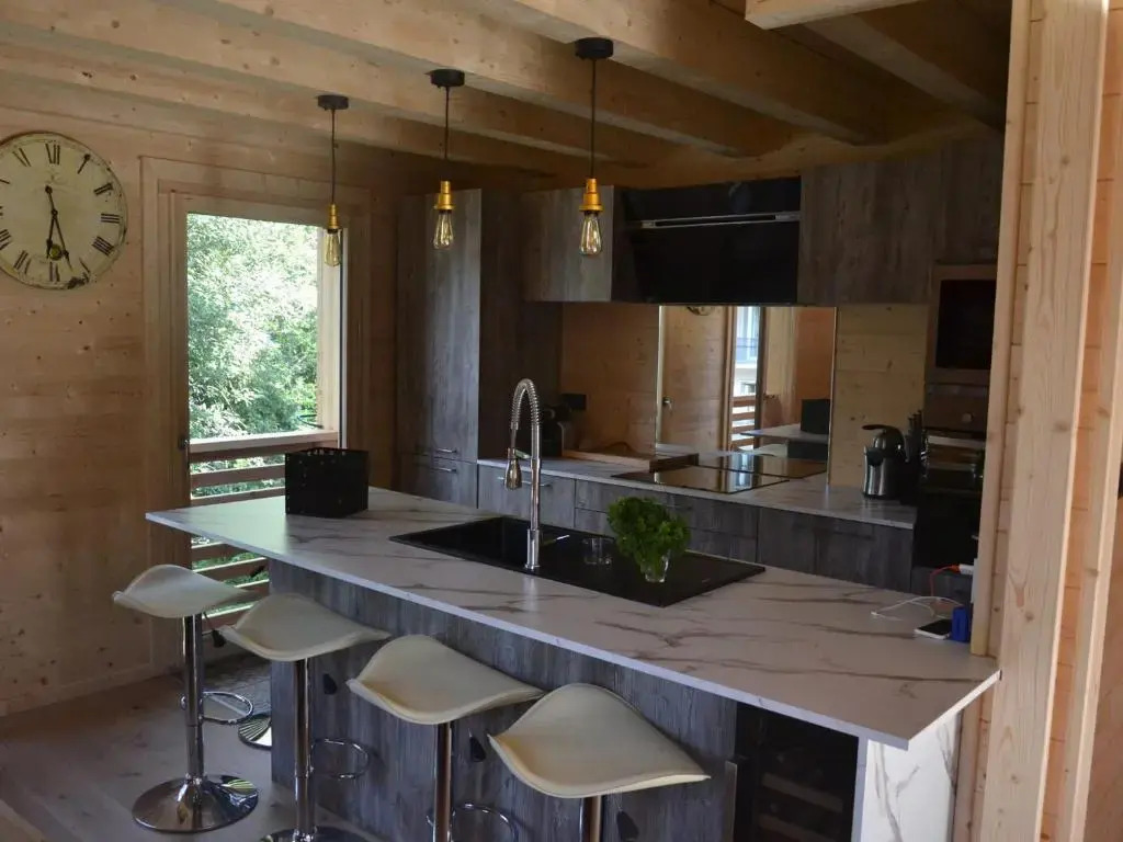 Chalet 12 personnes avec parking privé à Valloire - FR-1-263-480