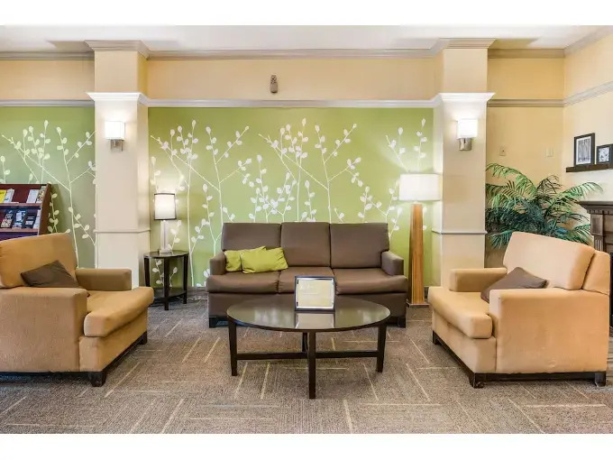 MainStay Suites