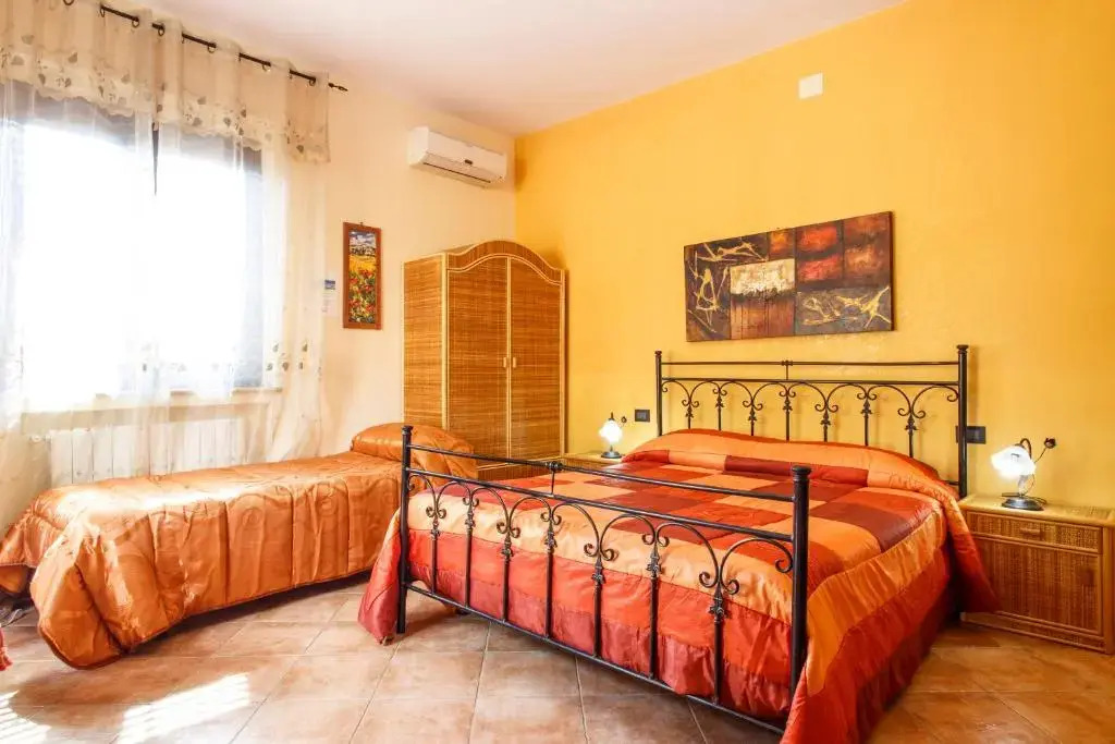 Oikos Holiday Apartments