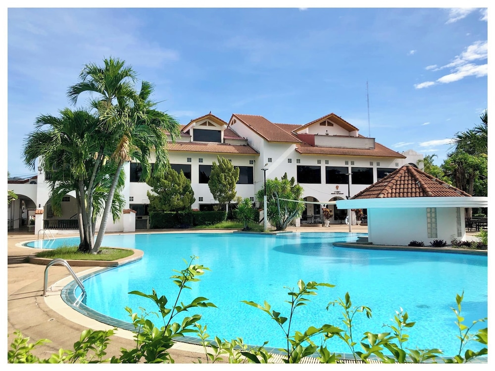 Dad D Resort by Lopburi Inn Resort