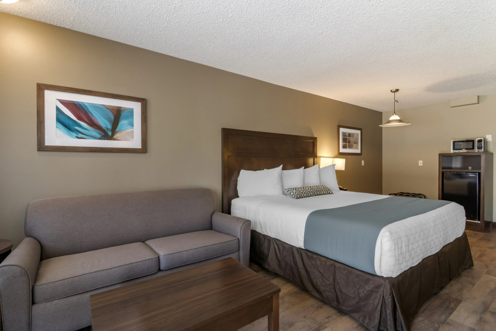 SureStay Plus Hotel by Best Western Salmon Arm