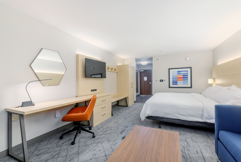 Holiday Inn Express & Suites - Medford by IHG