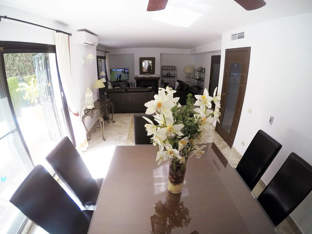 San Pedro, Marbella, Guadavillas Beach Resort. 5 Bed 5 Bath House