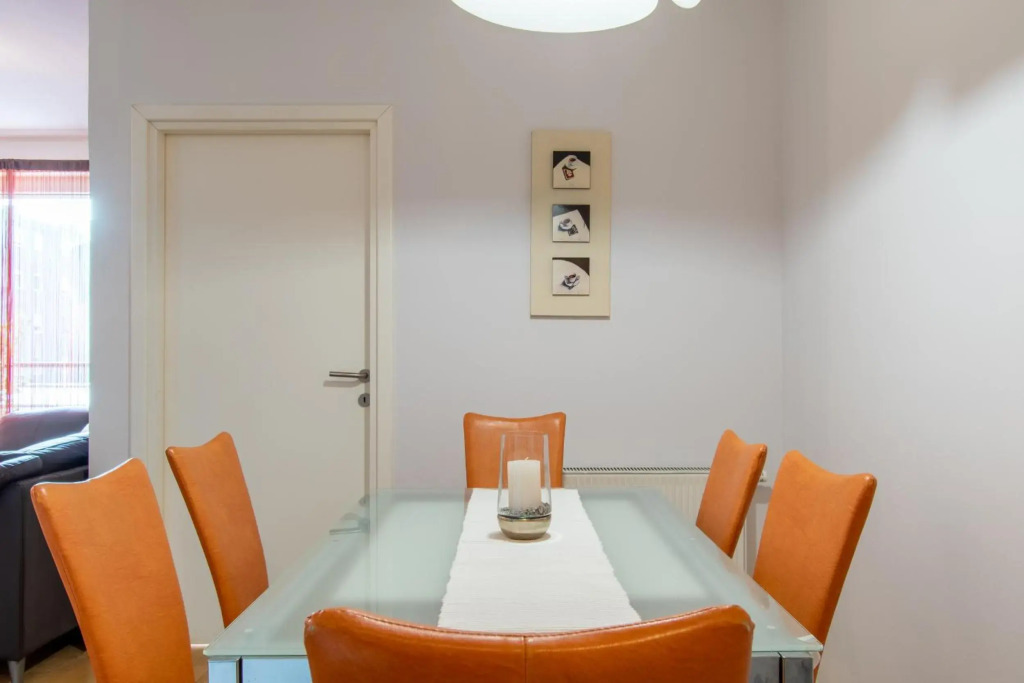 Flexible SelfCheckIns 31 - Zagreb - Garage - Loggia - New
