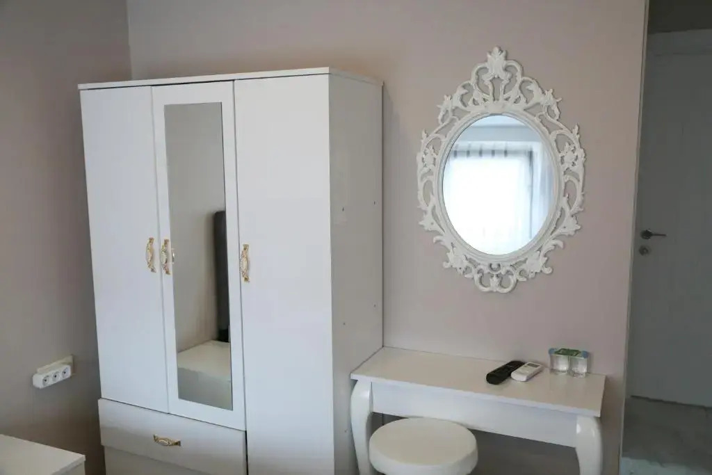 ATİK HOTEL