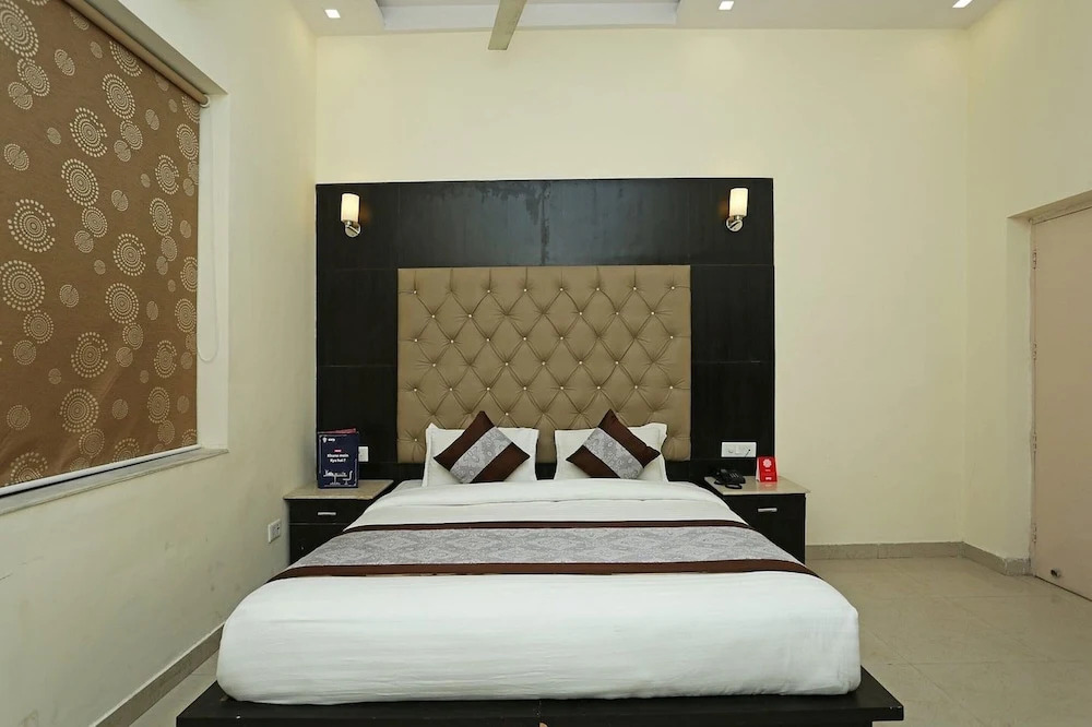New Royal Inn Hotel