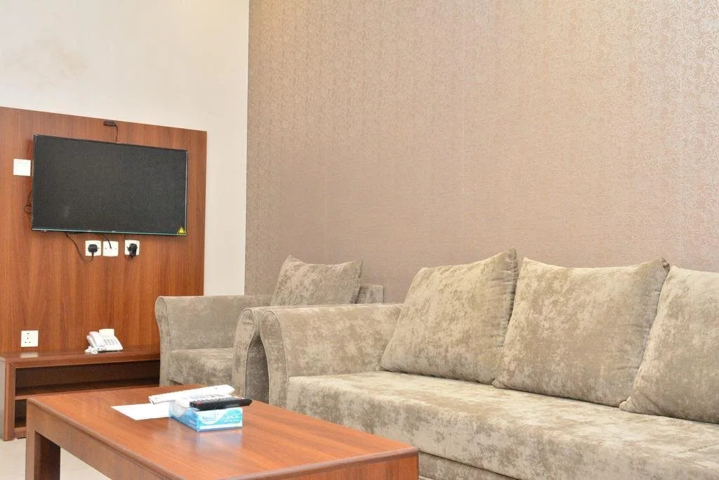 Judy Palace Hotel Suites