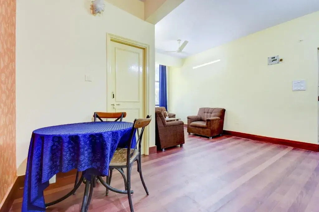 Crystal Homes by OYO Rooms