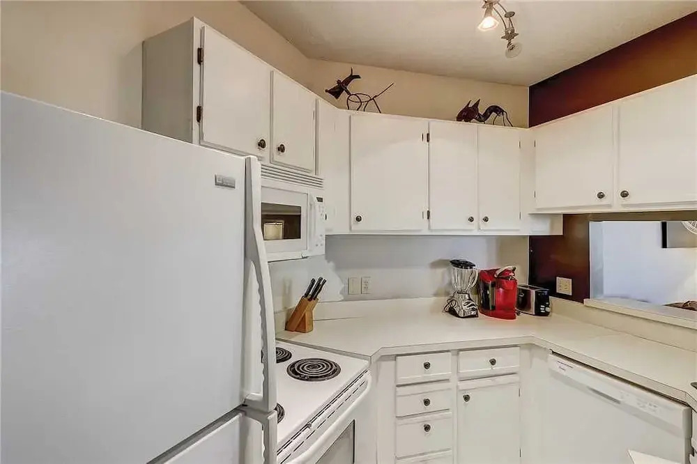 Ocean Breeze 33 - Three Bedroom Condo