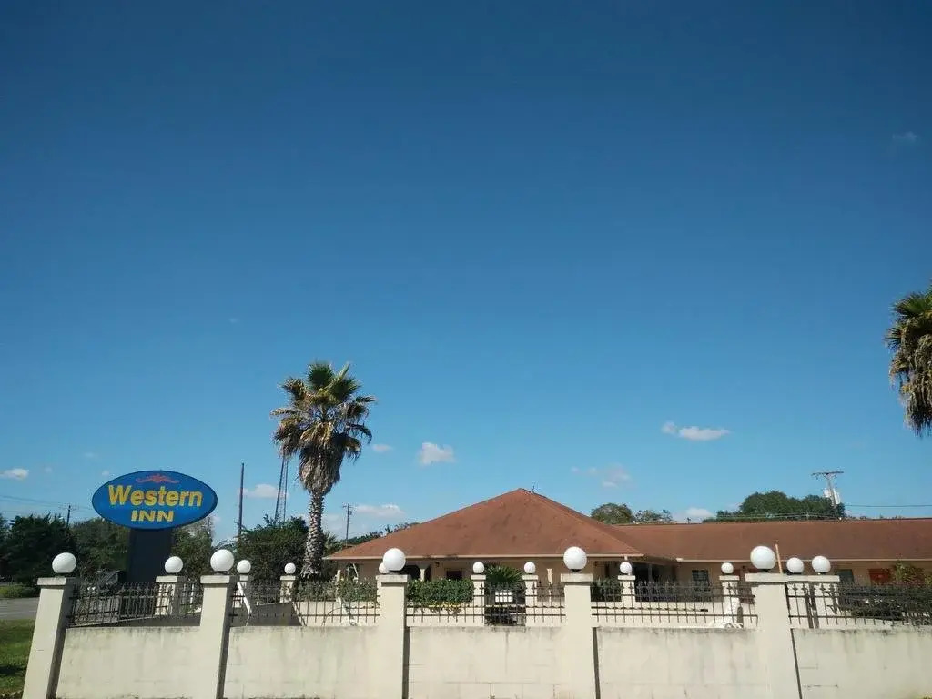 Western Inn