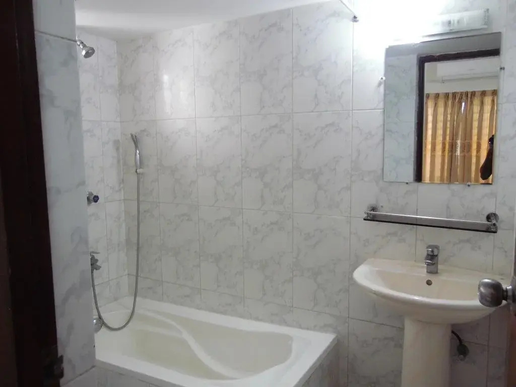 Hotel Presidency Inn