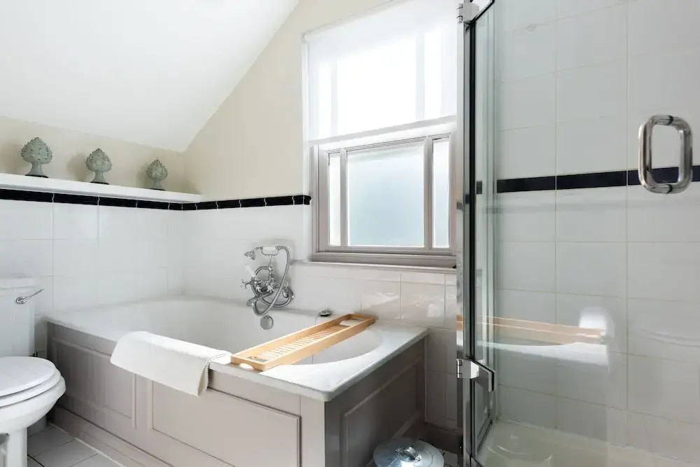The Luxe Chelsea Townhouse
