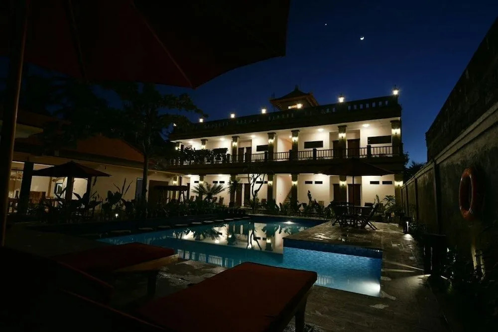 Saka Boutique Hotel