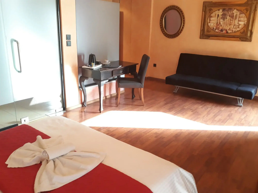 Anastazia Luxury Suites & Spa