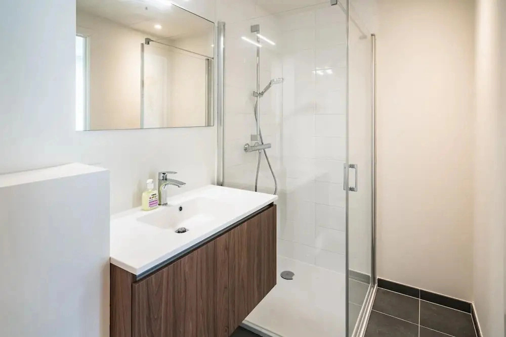 Spacious Apartment for 8 Guests