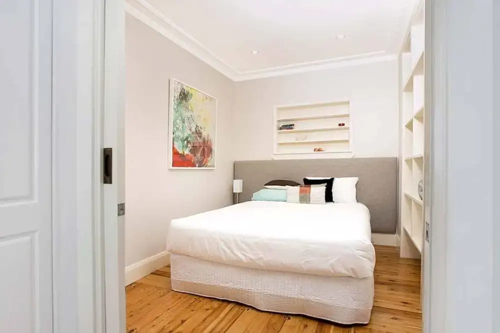 CRES0 - Manly - The Crescent