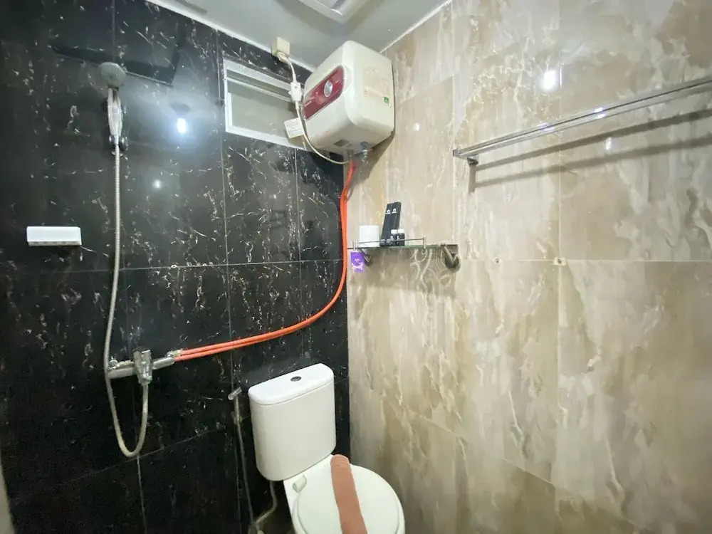 Spacious And Private 1Br Apartment Suites @Metro
