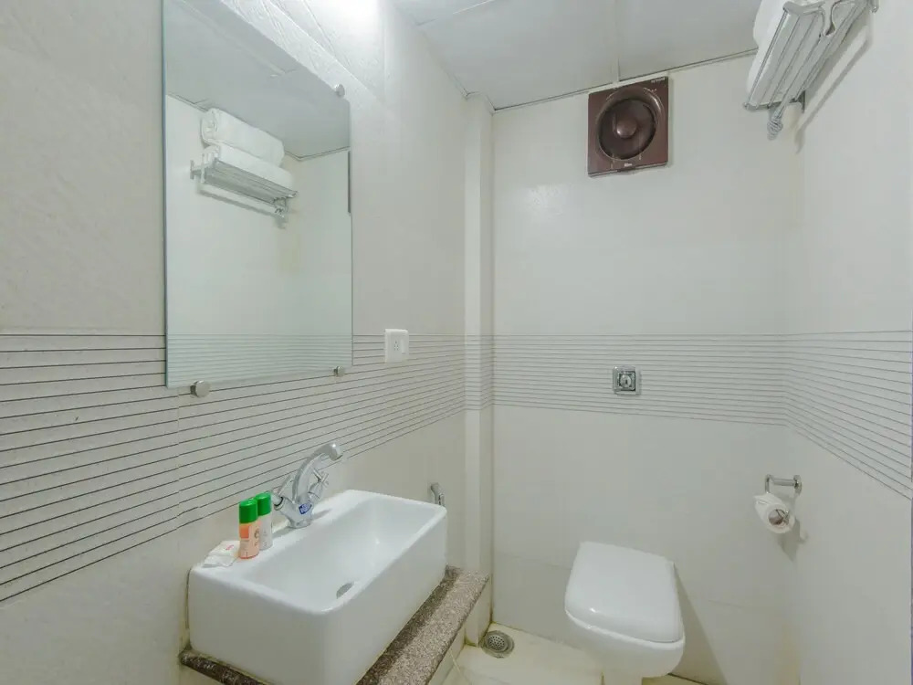 OYO 10354 Hotel Shantidoot
