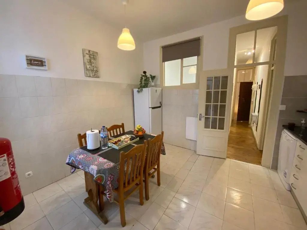 Tomás Surf Shelter Apartment