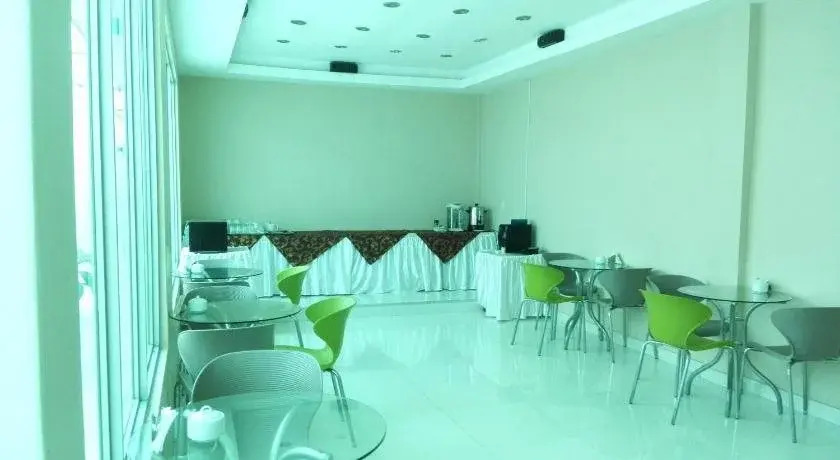 Bora Hotel