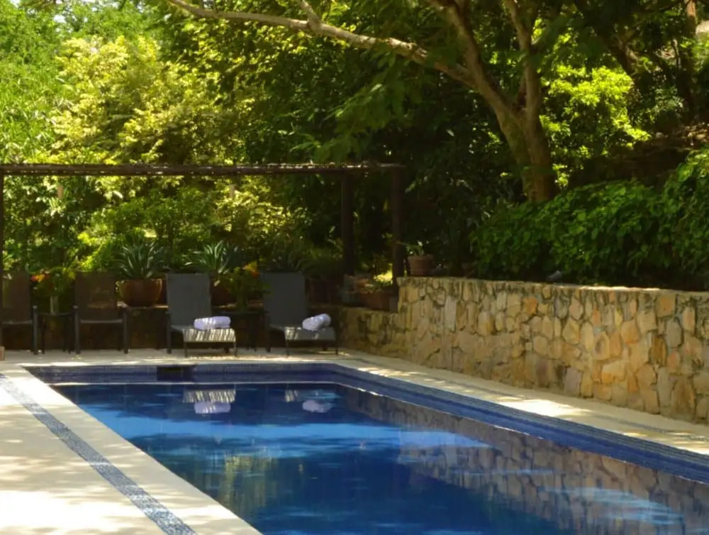 El Pistache Couples Boutique Hotel