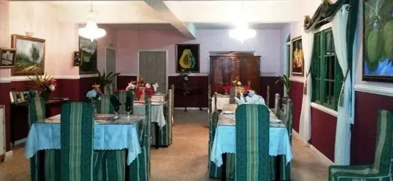 Starlight Chalet