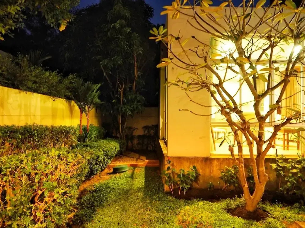 AnB Pool Villa 3BR Glass House in Pattaya